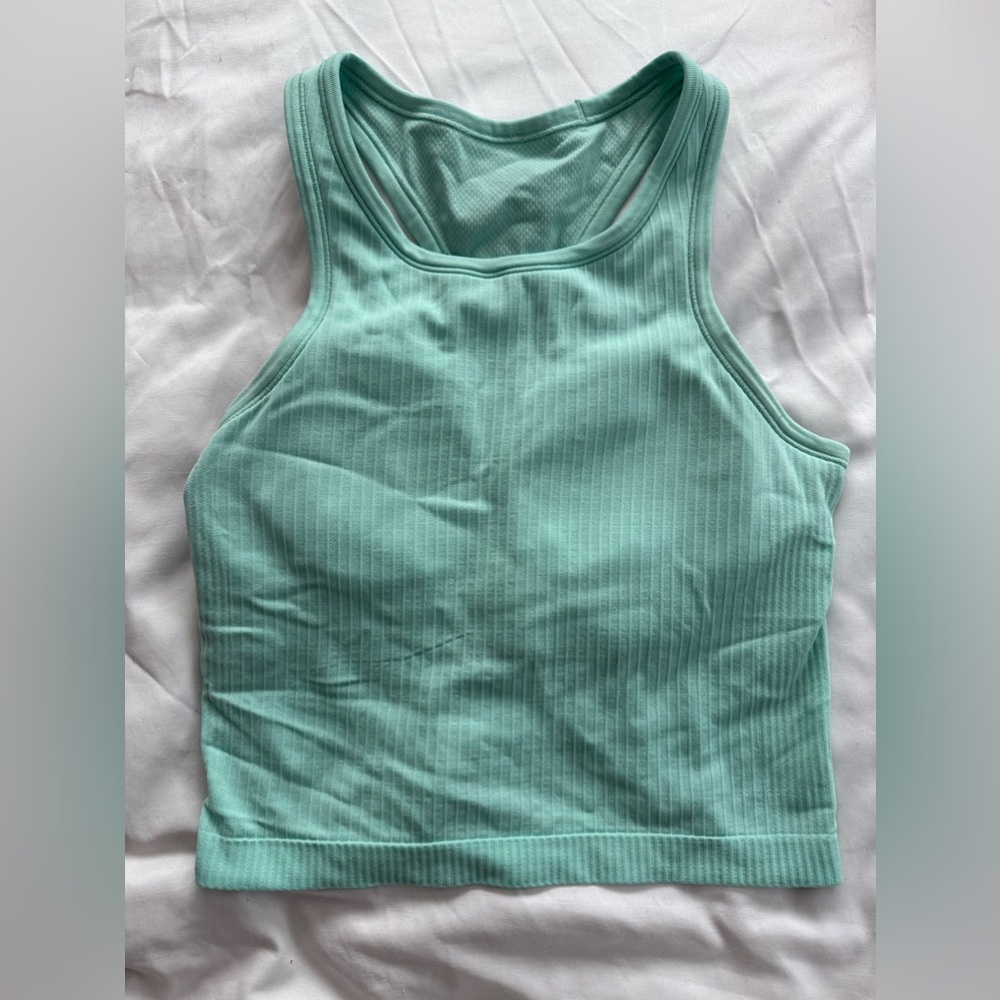 Lululemon mint green racerback ribbed crop tank size 6